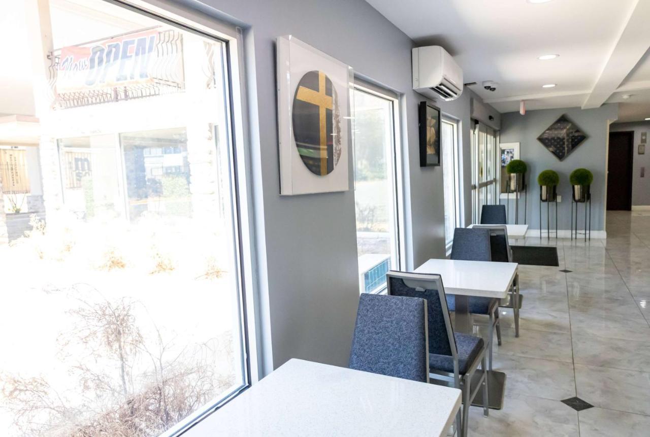 Days Inn By Wyndham College Park Atlanta Airport South Extérieur photo