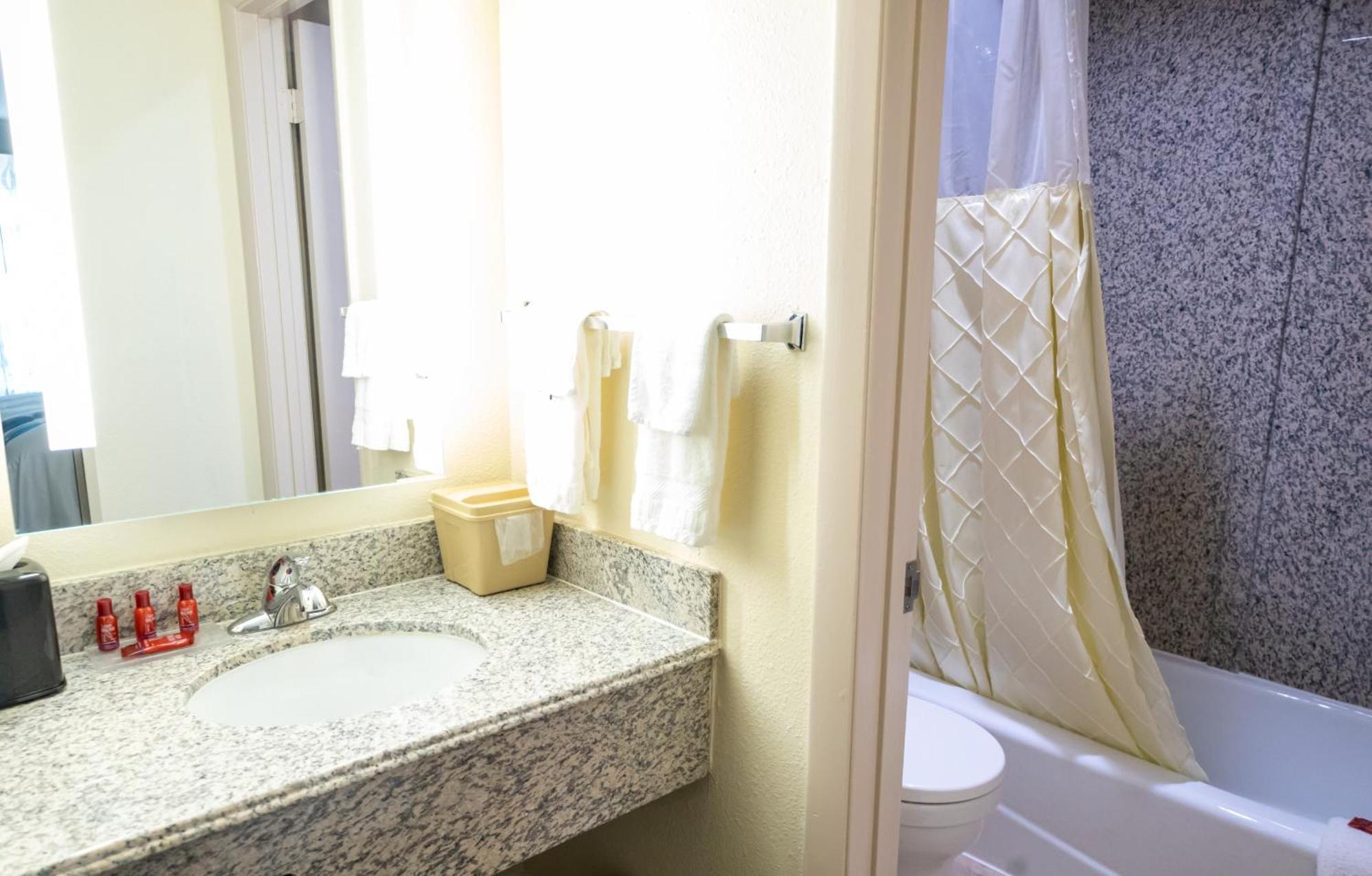 Days Inn By Wyndham College Park Atlanta Airport South Extérieur photo